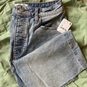 Free People CRVY 90s Midi Denim Short - Size 28